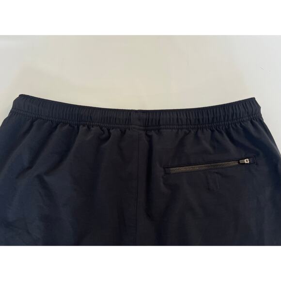 Vuori Active Shorts Mens XL Gym Training Athleisure Active Wear Black - Picture 9 of 15